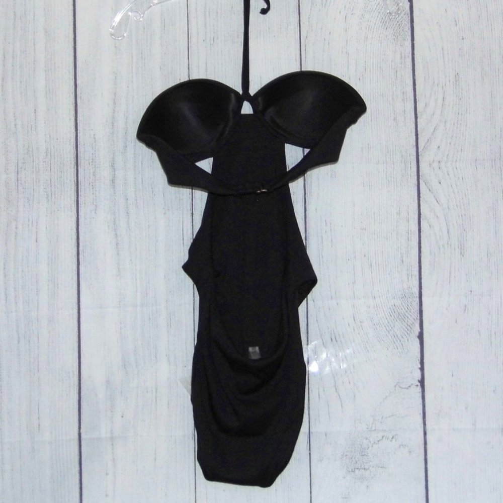 Forever 21 NWT Cutout Underwire One-Piece Swimsuit Size Medium - Picture 4 of 7